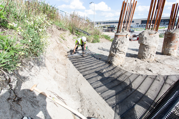 Tensar RE ter versteviging landhoofd viaduct Bleiswijkseweg Zoetermeer